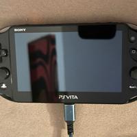 PS Vita Slim PCH-2016 – perfettamente funzionante