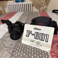 Nikon F-601 Af con manuale borsa