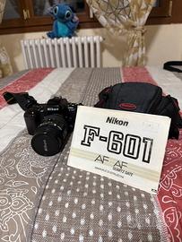 Nikon F-601 Af con manuale borsa