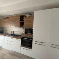 Cucina lineare come nuova