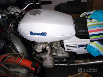 Benelli 500 quattro (four) anni 70/80