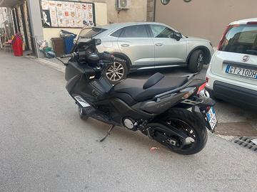 Yamaha T Max 530 - 2013