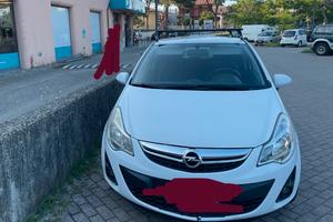 Opel corsa 2010 gpl/benzina