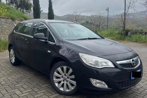 Opel Astra 1.7 CDTI 110CV SW 2012