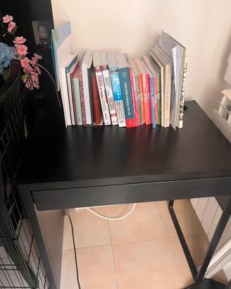 Scrivania micke Ikea