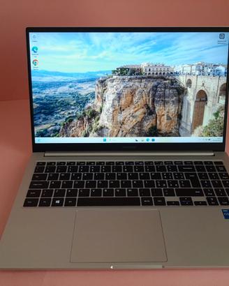 Samsung GalaxyBook-come nuovo