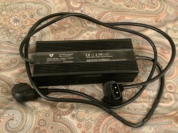 Caricabatteria originale Niu