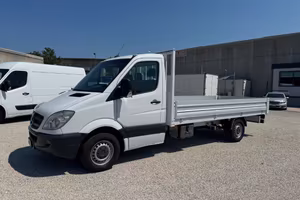 MERCEDES-BENZ Sprinter 316 CGi