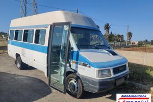 IVECO DAILY 2 AUTOBUS A 40-10 103CV - Ricambi
