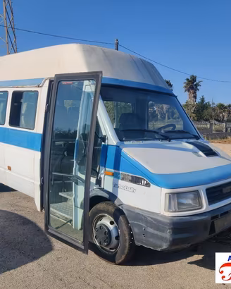 IVECO DAILY 2 AUTOBUS A 40-10 103CV - Ricambi