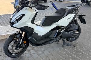 Honda adv 350 (2024)