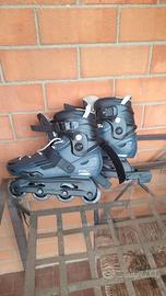 Pattini Decathlon 44/45 + kit protezioni nuovo