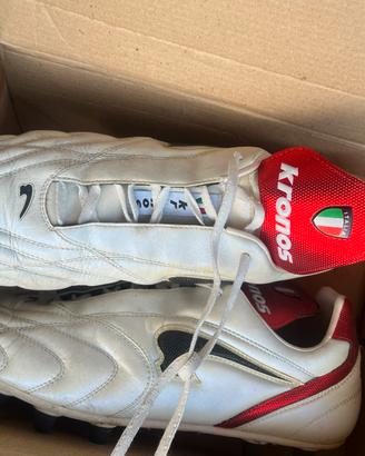 Scarpe da calcio Kronos