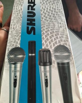 microfono Shure  tenuto benissimo!
