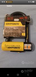 Kryptonite New York Fahgettaboudit