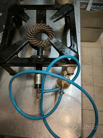 FORNELLONE A GAS IN GHISA 40 X 40