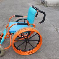 Carrozzina da mare per disabili