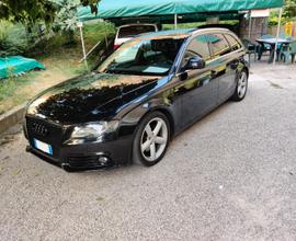 AUDI A4 4ª serie - 2009 Avant - S-Line - Tetto AP