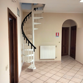 Locale commerciale centro estetico