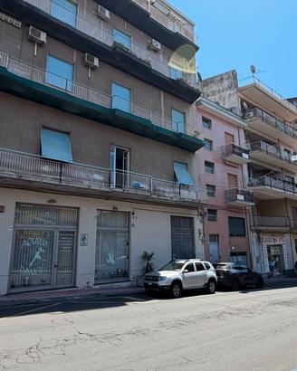Appartamento 110mq - Da ristrutturare - Acireale