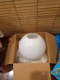 globo in vetro opalino per lampadario a sospension