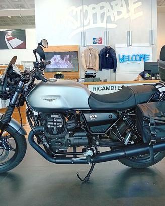 MOTO GUZZI V7 850 Stone Abs