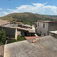 Casa indipendente nel centro storico di Baressa