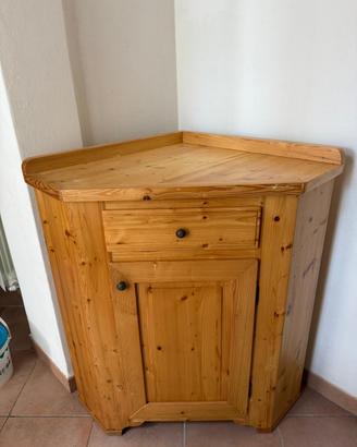 Mobilino d’angolo in legno massello
