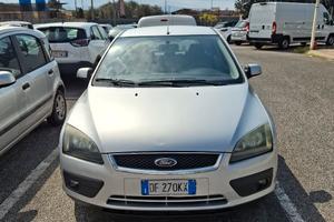 Ford focus 1.6 benzina 