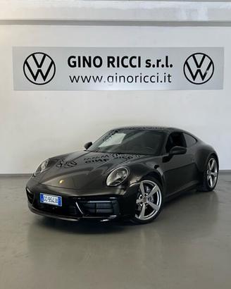 Porsche 911 Carrera 4