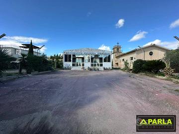 Attività / Licenza di 2440 m² a Canicattì