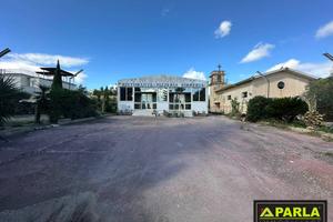 Attività / Licenza di 2440 m² a Canicattì