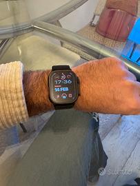 Apple Watch Ultra 2 nero batteria 96%
