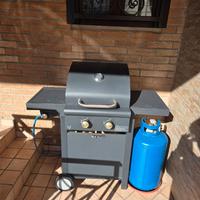 Barbecue a gas con fornello