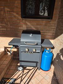 Barbecue a gas con fornello