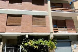 Villa bifamiliare in Via Milano