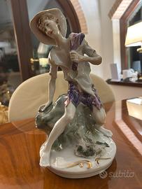 Statuina in ceramica vintage