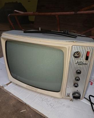 tv 12"