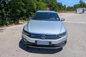 Volskwagen Passat Alltrack TDI anno 2021  200cv
