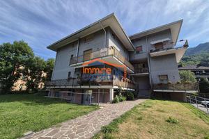 TRILOCALE CON BOX - INTROBIO