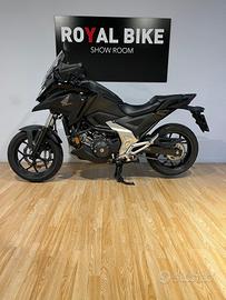 Honda nc 750 x 2023 finanziamento permute