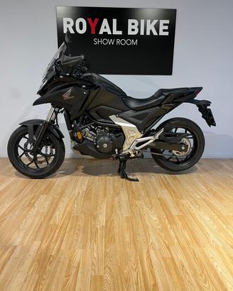 Honda nc 750 x 2023 finanziamento permute