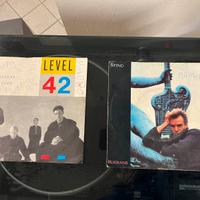 4 Disci stereo 8 e 45 giri