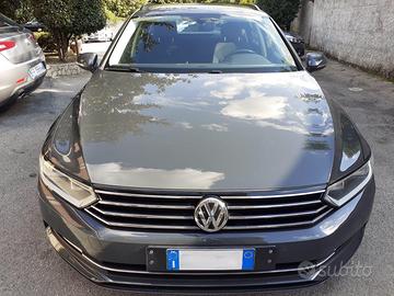 VOLKSWAGEN Passat 8ª serie - 2016
