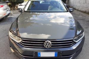 VOLKSWAGEN Passat 8ª serie - 2016