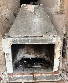 Caminetto in cemento refrattario.