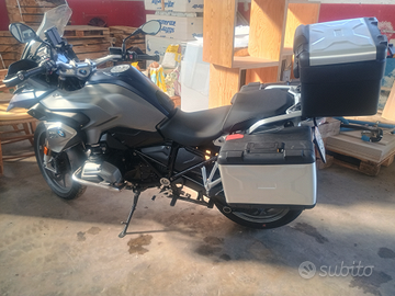 BMW 1200 usata poco