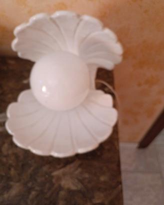 lampada da tavolo forma ostrica