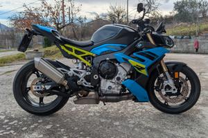 S 1000 R  full full tutti i pacchetti garanzia !!!