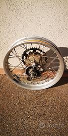 Aprilia pegaso 650 cerchi 